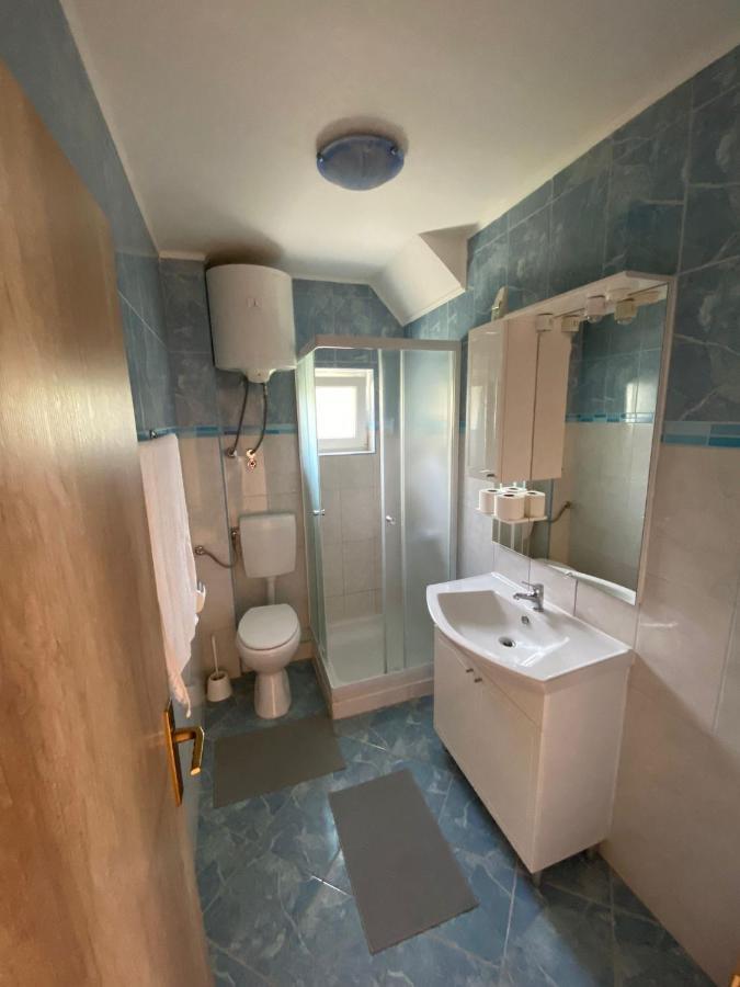 Apartments Mara Оребич Екстер'єр фото
